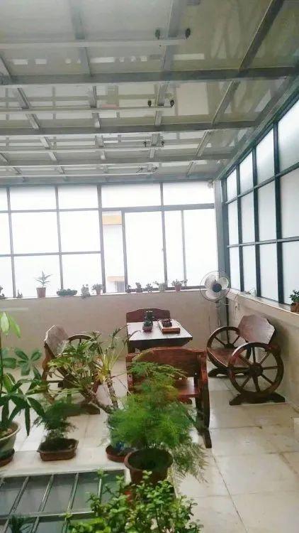 還在裝傳統(tǒng)陽光房？太傻了！如今大家都裝這個(gè)，美觀、環(huán)保還能賺錢！
