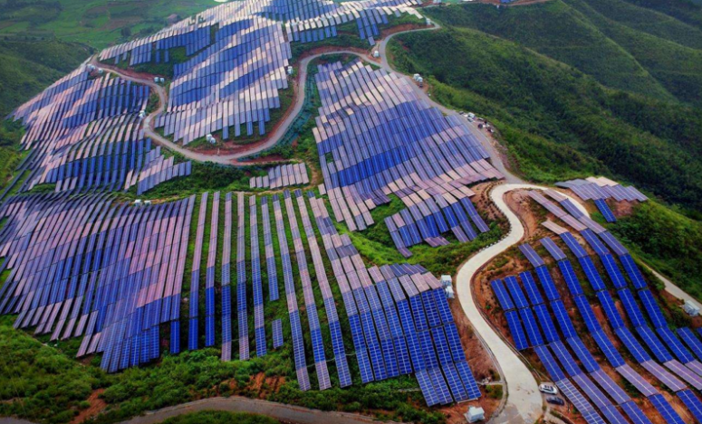 中國十三省最大光伏電站在這里！欽州康熙嶺的光伏電站能排上號了嗎？