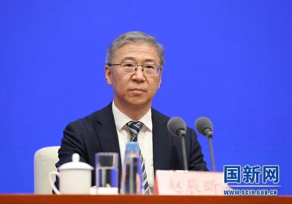 國家能源局：大力發(fā)展光伏發(fā)電、風(fēng)電等可再生能源；多管齊下解決消納問題