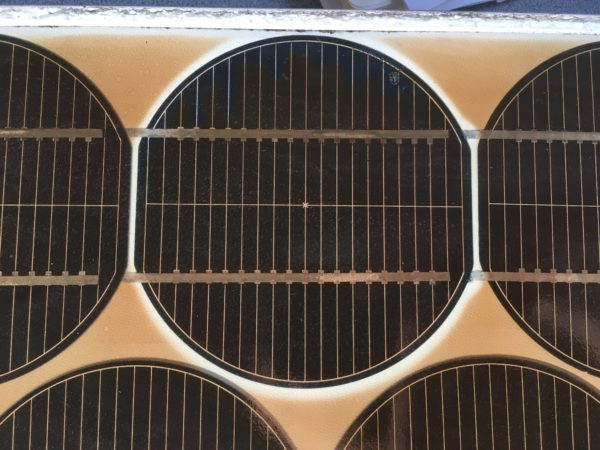 光伏發(fā)電超25年最新證據(jù)：40歲的老電站還在發(fā)電！